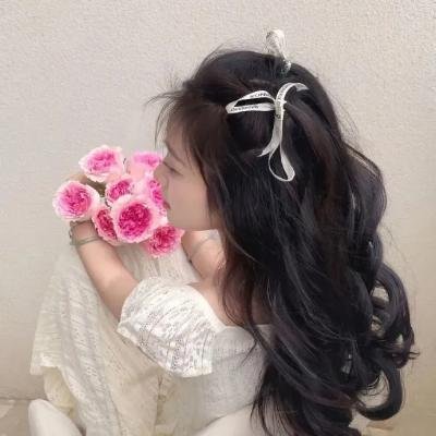 时装周T台直击：超模之女校园霸凌，一个月最新进展